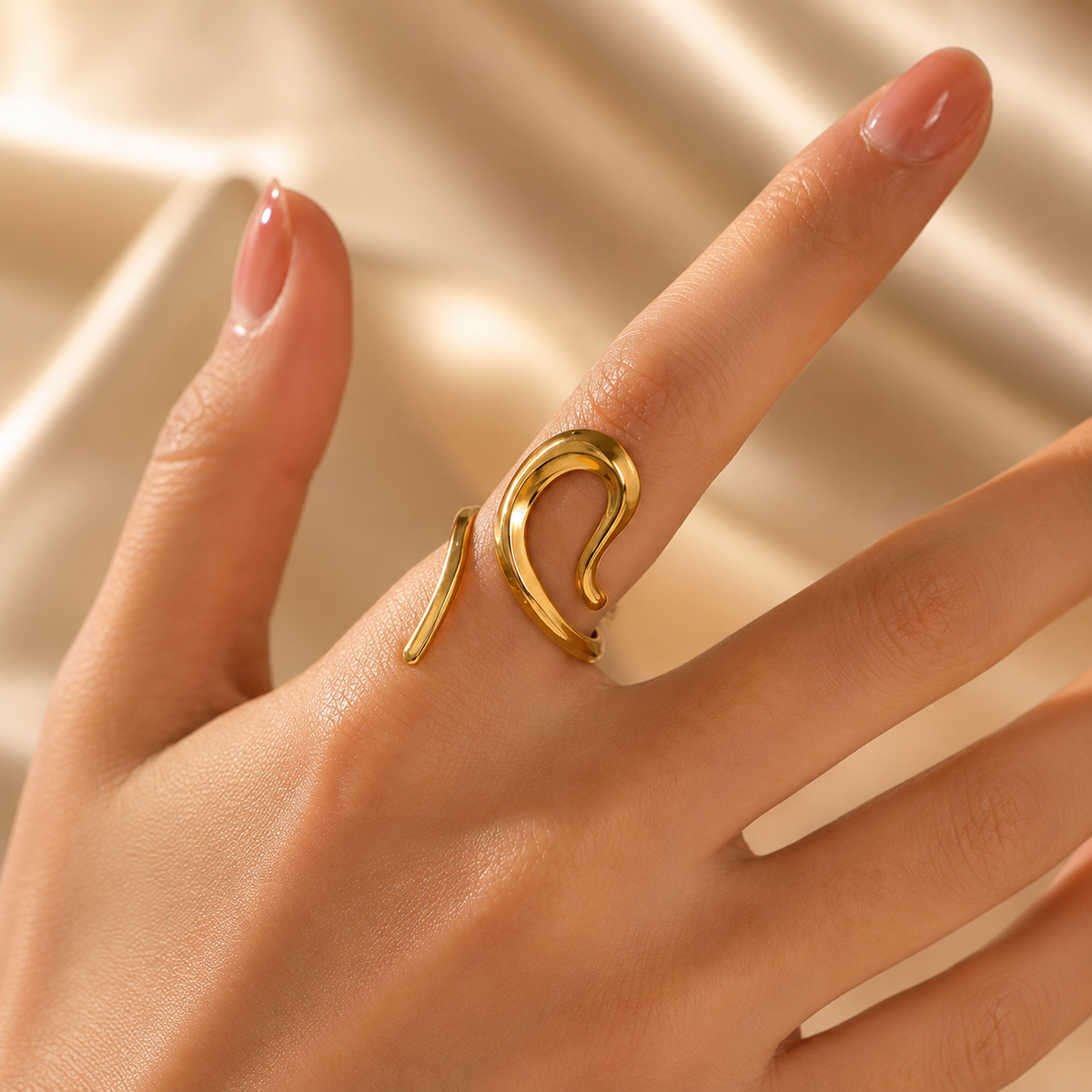 Wave Flow Ring